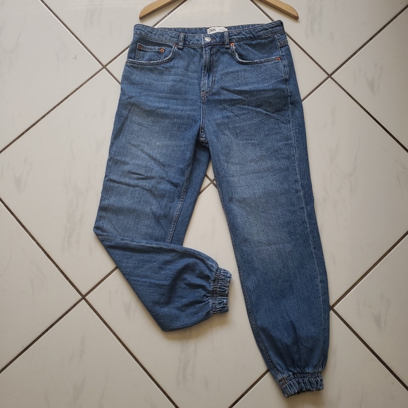cuffed jogger jeans